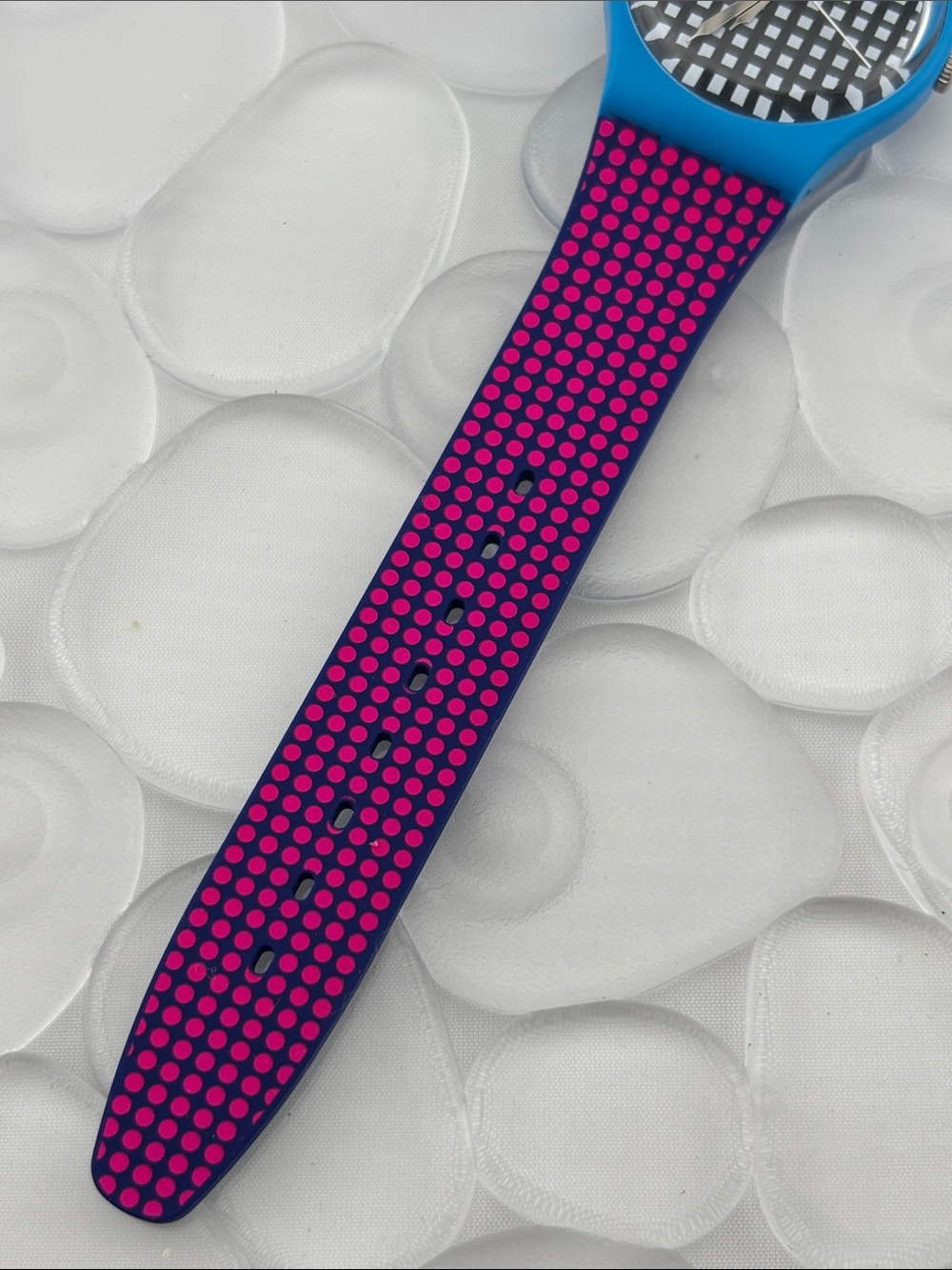 Swatch Watch - GS146 - BEHIND THE WALL - Picture 4 of 8